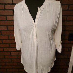 Nine West mixed material top.  Size LG.  Pit to Pit 21".  Cream color Henley